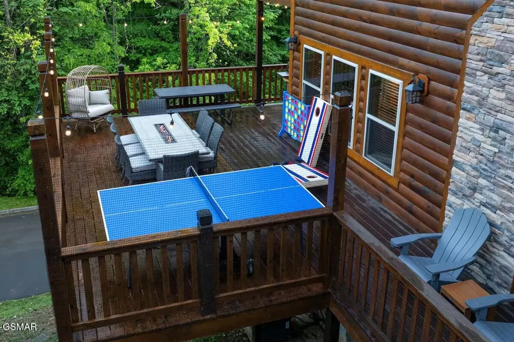2359 Alpine Village Way Pigeon Forge, TN 37863