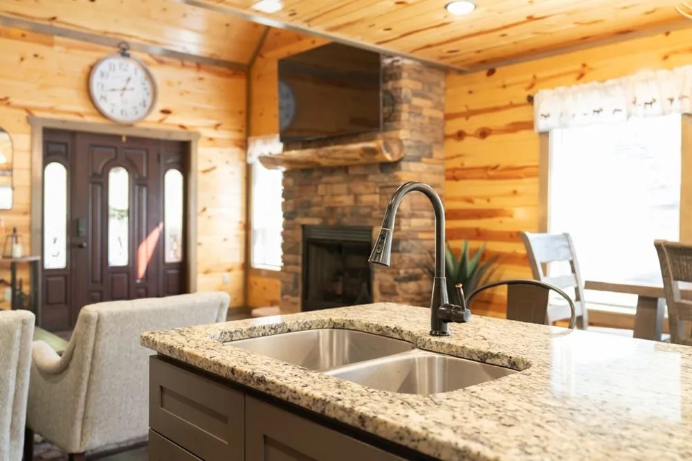 2359 Alpine Village Way Pigeon Forge, TN 37863