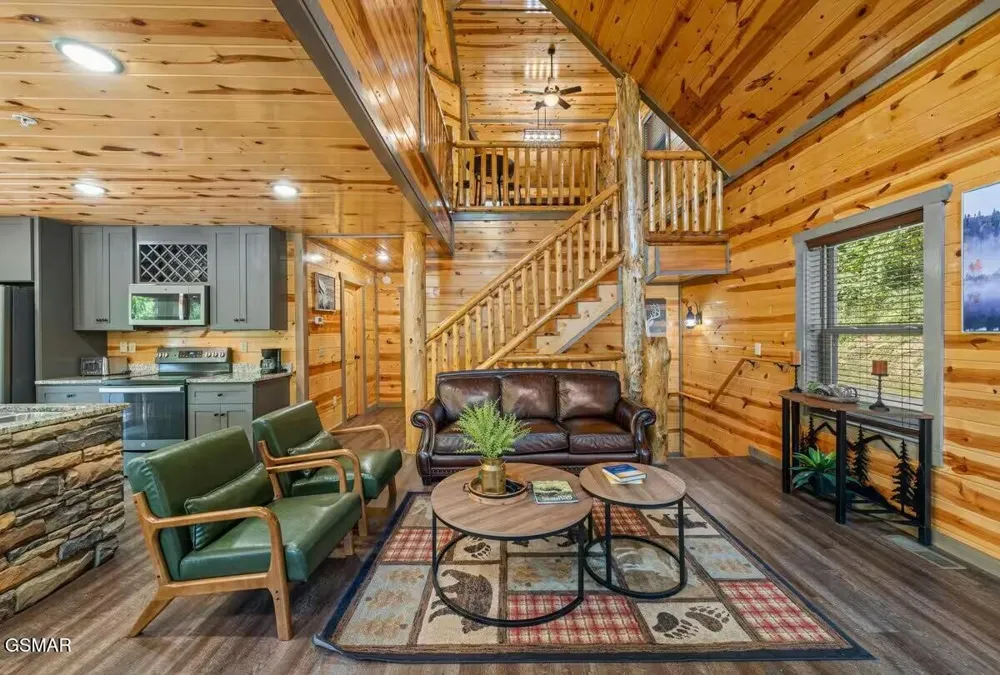 2359 Alpine Village Way Pigeon Forge, TN 37863