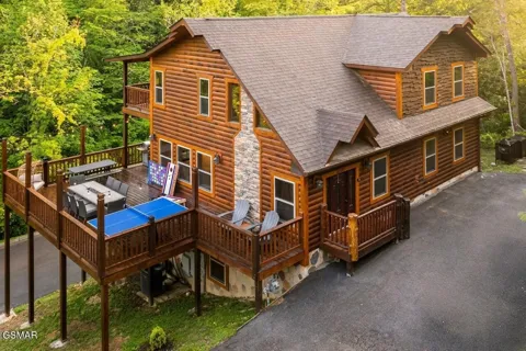 2359 Alpine Village Way