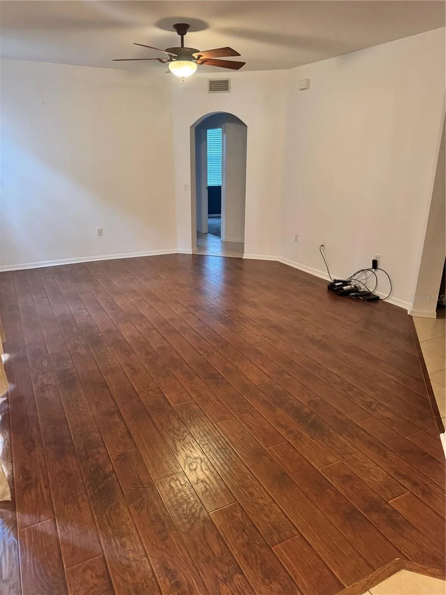 6315 ROSEFINCH COURT #101 Lakewood Ranch, FL 34202