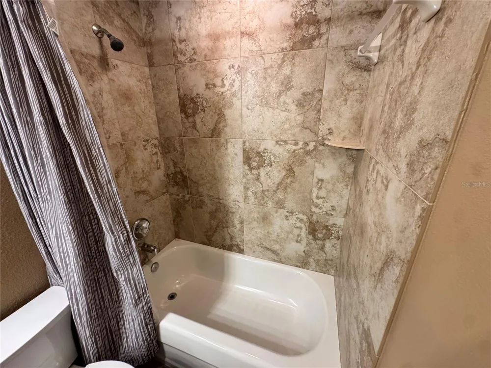 6315 ROSEFINCH COURT #101 Lakewood Ranch, FL 34202