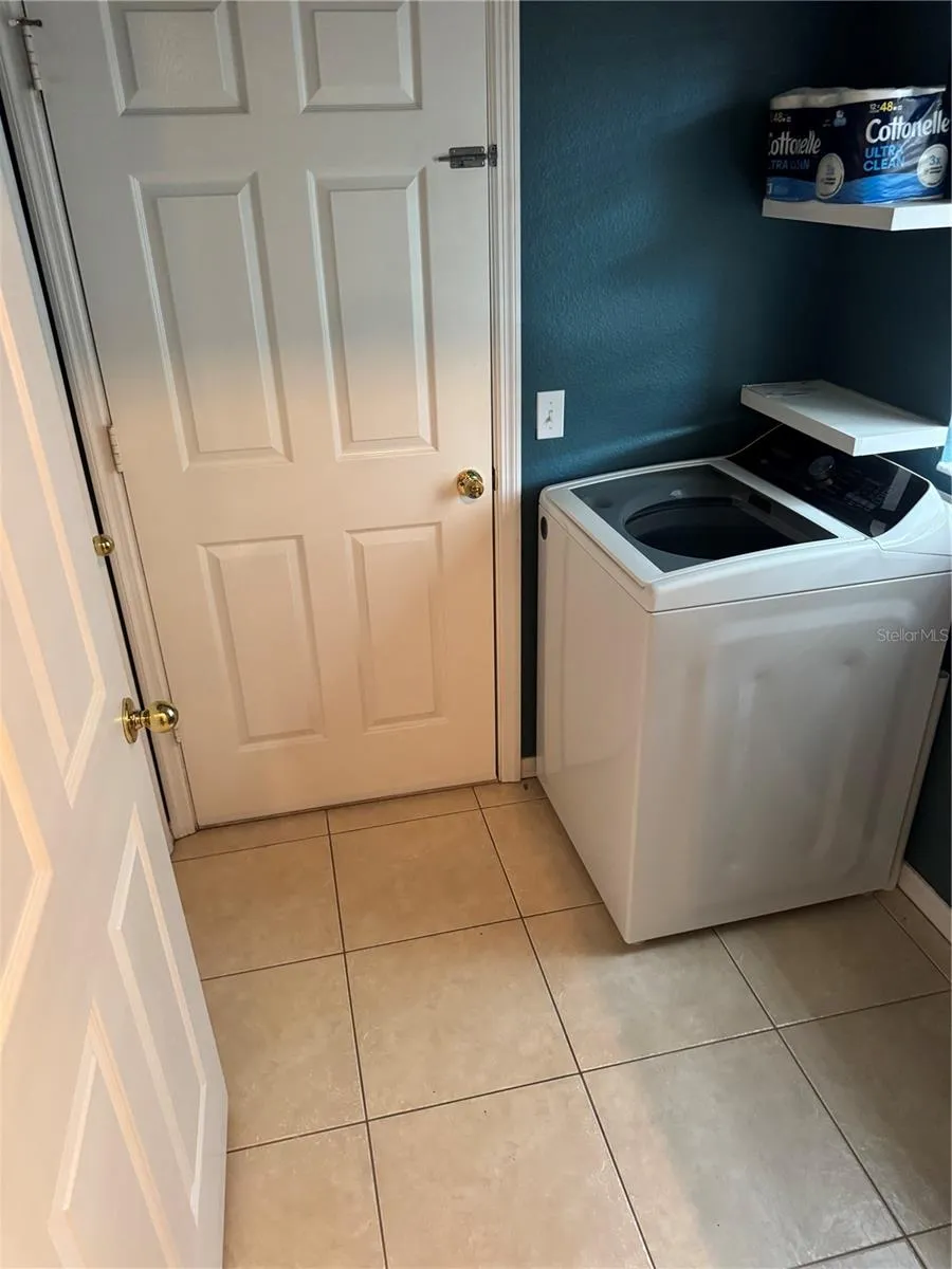 6315 ROSEFINCH COURT #101 Lakewood Ranch, FL 34202