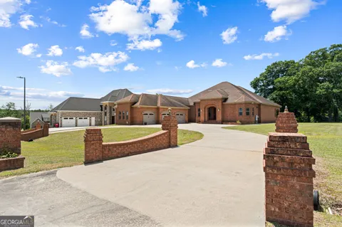 215 Little Hickory DR