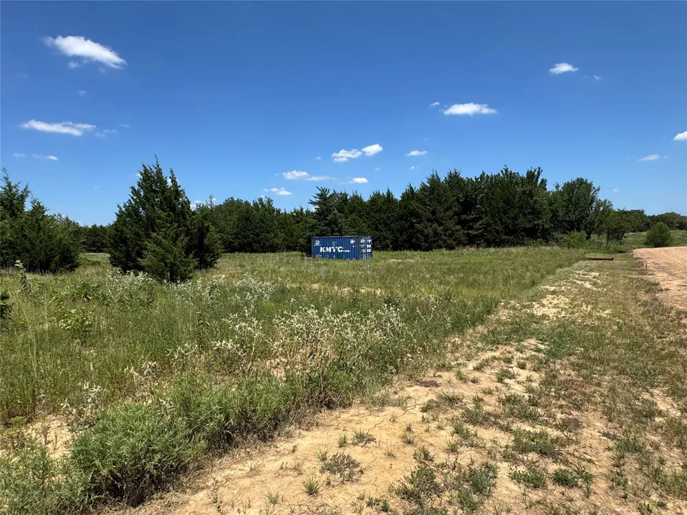 39 Sugar Cone Road Colbert, OK 74733