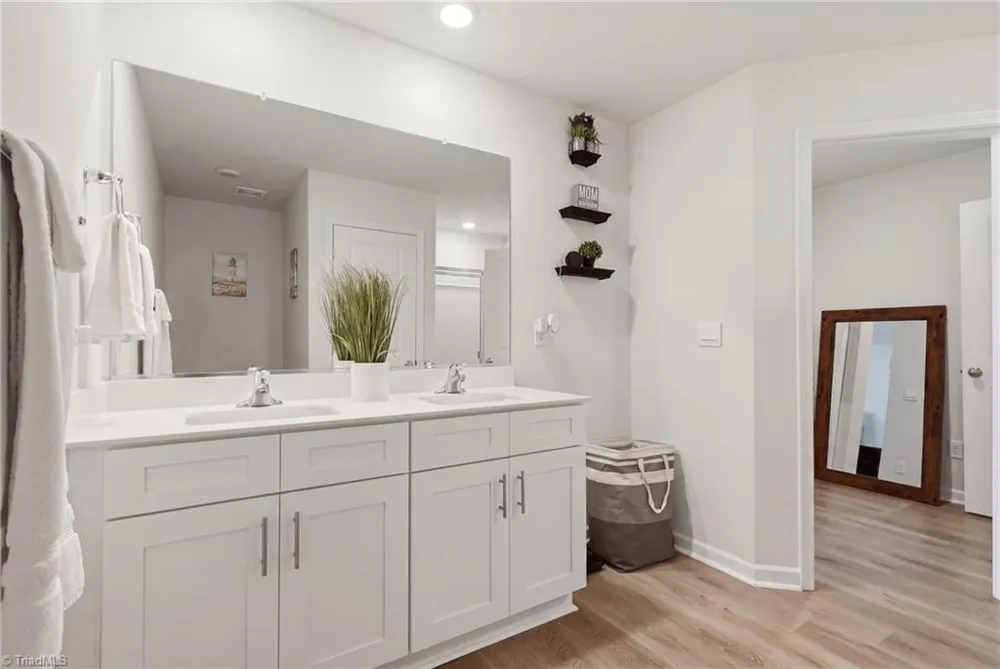 5409 Avery Drive Trinity, NC 27370