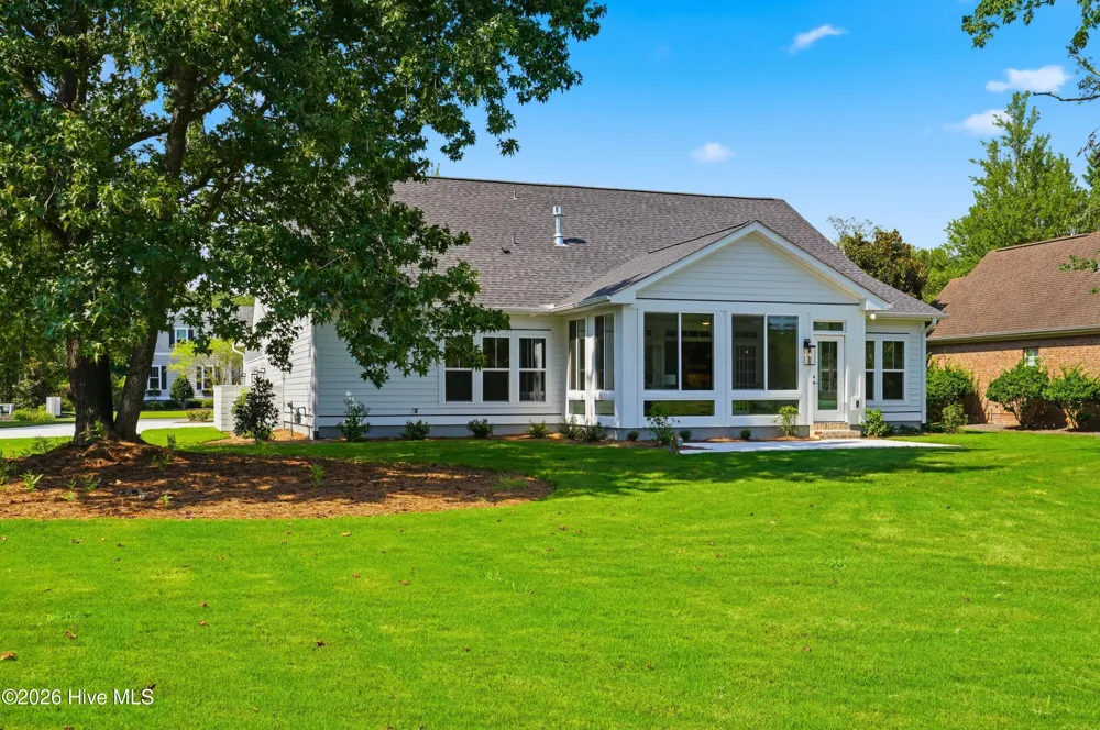 108 Sugar Maple Court Wallace, NC 28466