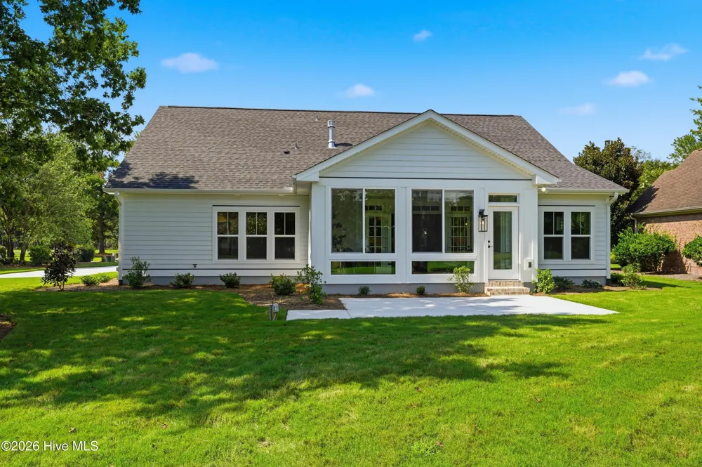 108 Sugar Maple Court Wallace, NC 28466