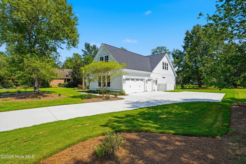 108 Sugar Maple Court Wallace, NC 28466