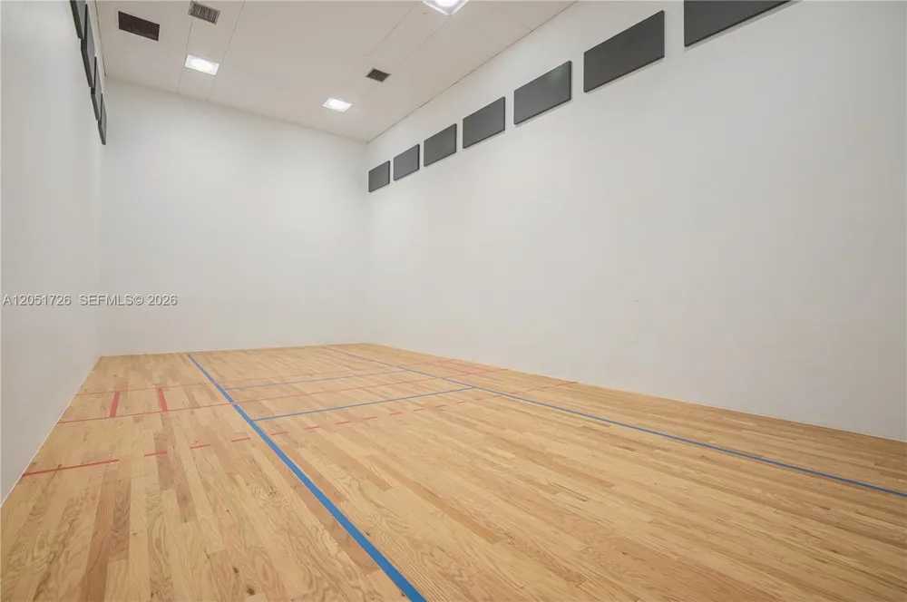 145 Jefferson Ave #417 Miami Beach, FL 33139