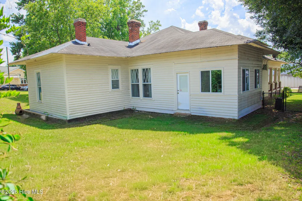 215 S Randolph Street Rockingham, NC 28379