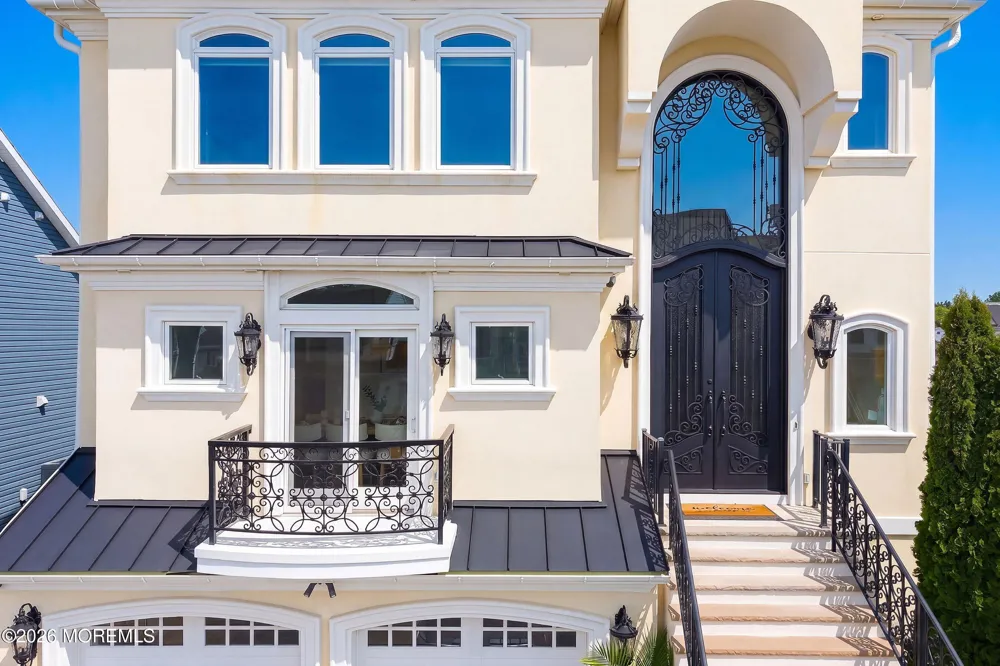 14 Lagoon Drive W Toms River, NJ 08753