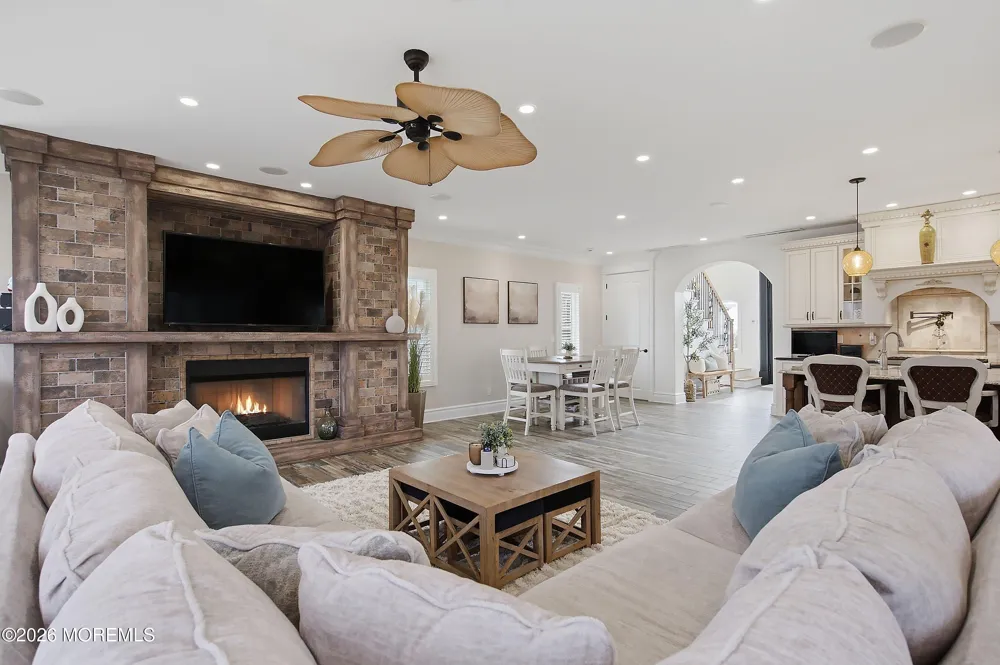 14 Lagoon Drive W Toms River, NJ 08753