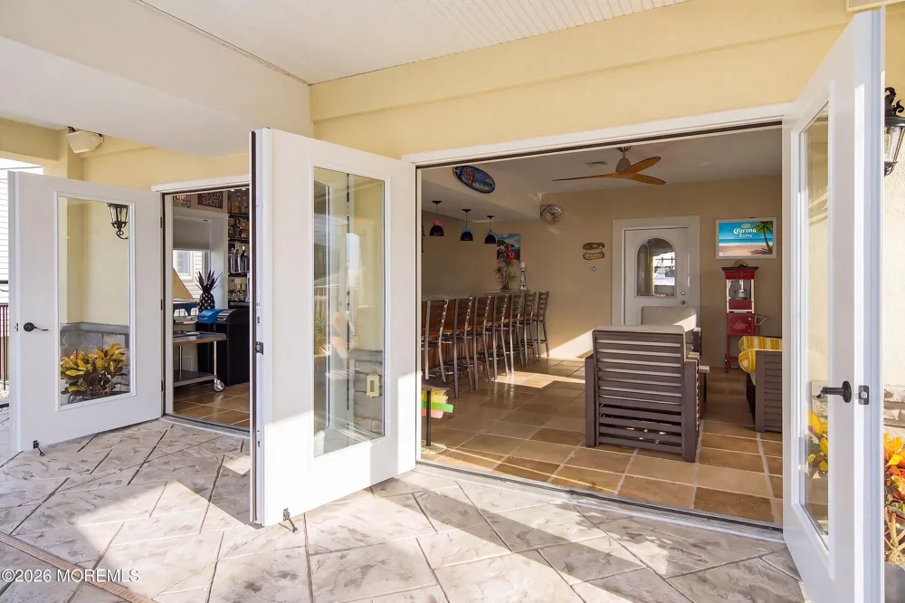 14 Lagoon Drive W Toms River, NJ 08753