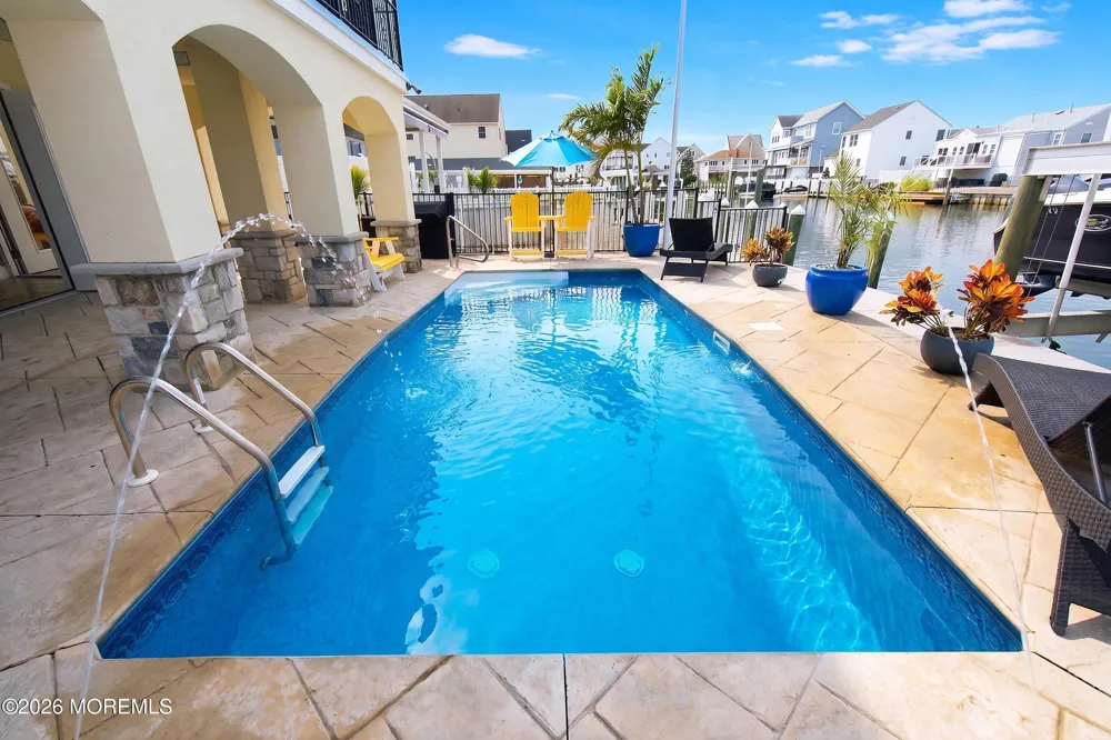 14 Lagoon Drive W Toms River, NJ 08753