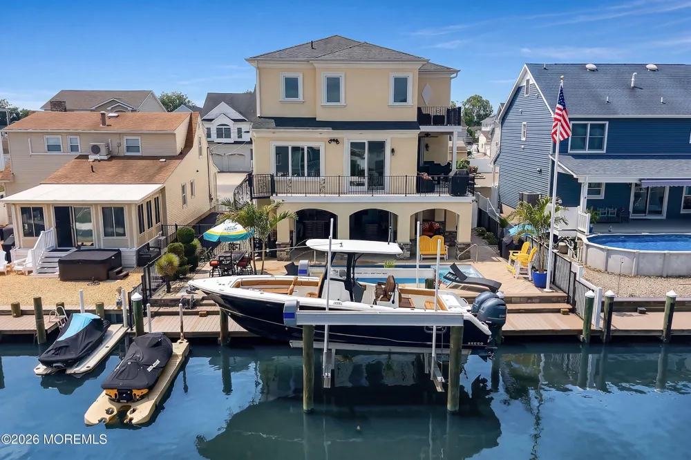 14 Lagoon Drive W Toms River, NJ 08753