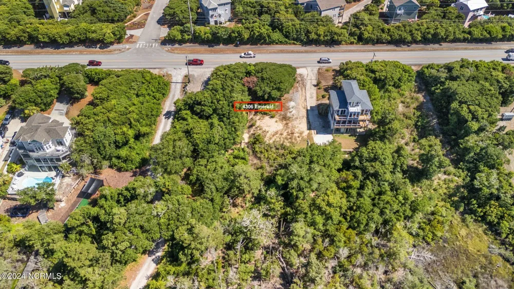 4306 Emerald Drive Emerald Isle, NC 28594