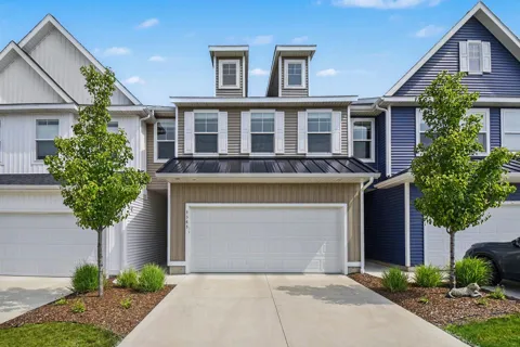 3383 Kings River Street SW #4