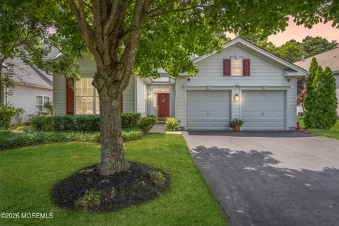 348 Golf View Drive