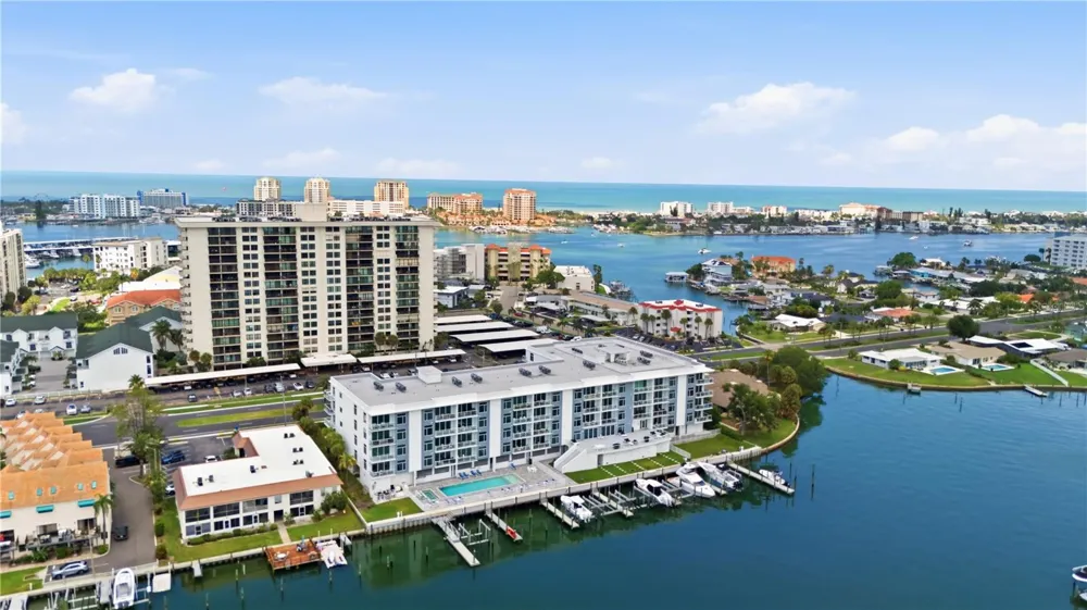 415 ISLAND WAY #204 Clearwater, FL 33767