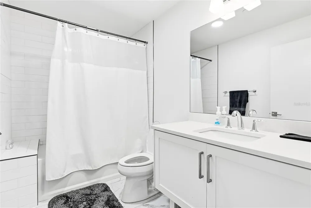 415 ISLAND WAY #204 Clearwater, FL 33767