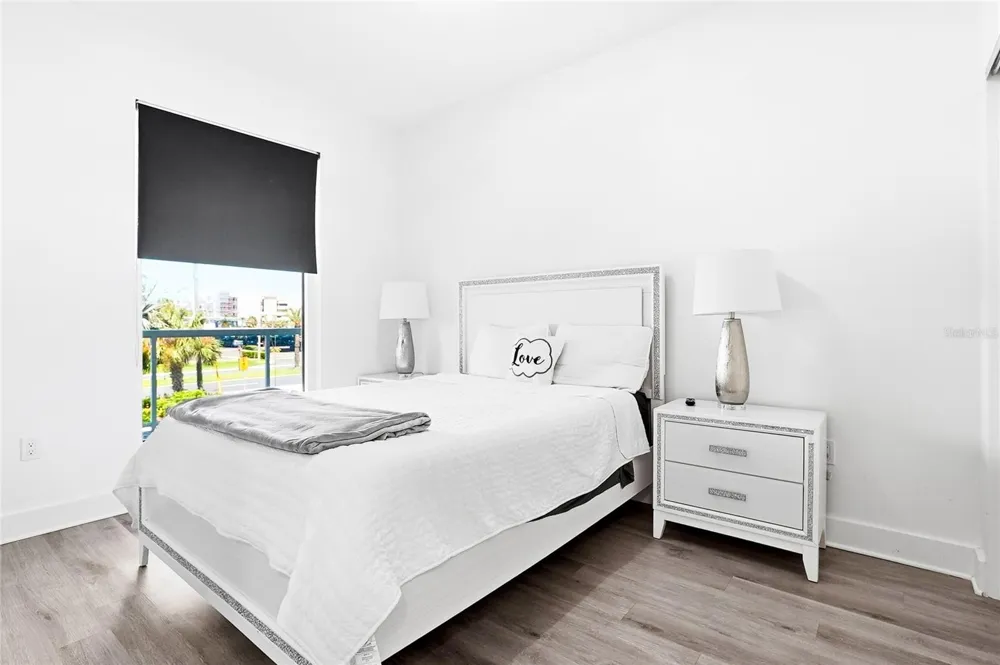 415 ISLAND WAY #204 Clearwater, FL 33767