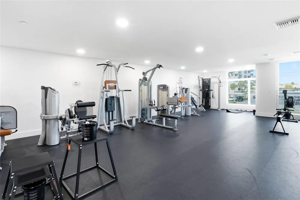 415 ISLAND WAY #204 Clearwater, FL 33767