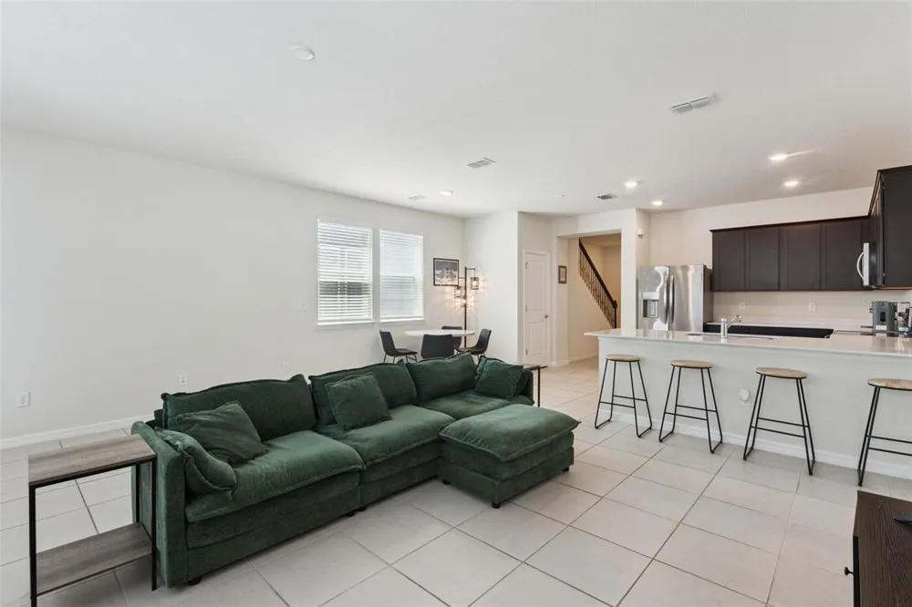 6926 REVERIE PARK AVENUE Orlando, FL 32829