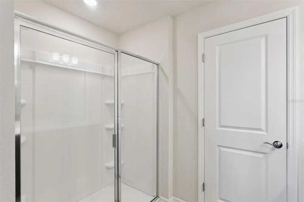 6926 REVERIE PARK AVENUE Orlando, FL 32829