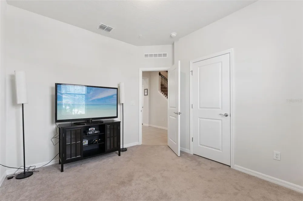6926 REVERIE PARK AVENUE Orlando, FL 32829