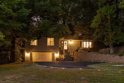 11708 Sunset Trail
