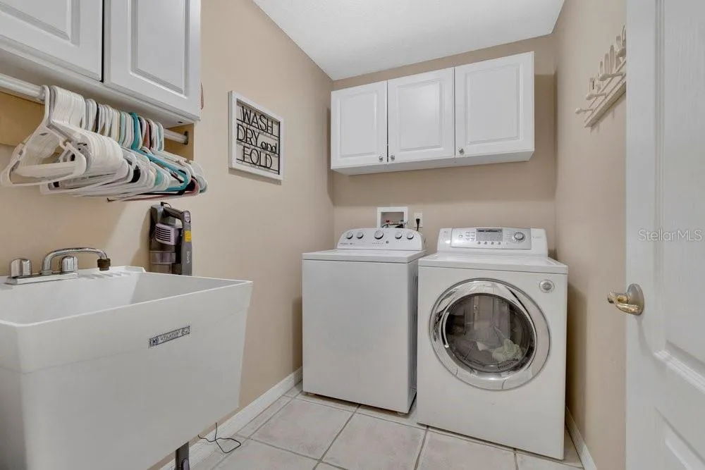 557 QUAIL CREST COURT Debary, FL 32713
