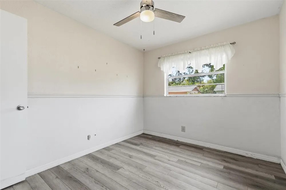 2021 ORIOLE LANE South Daytona, FL 32119