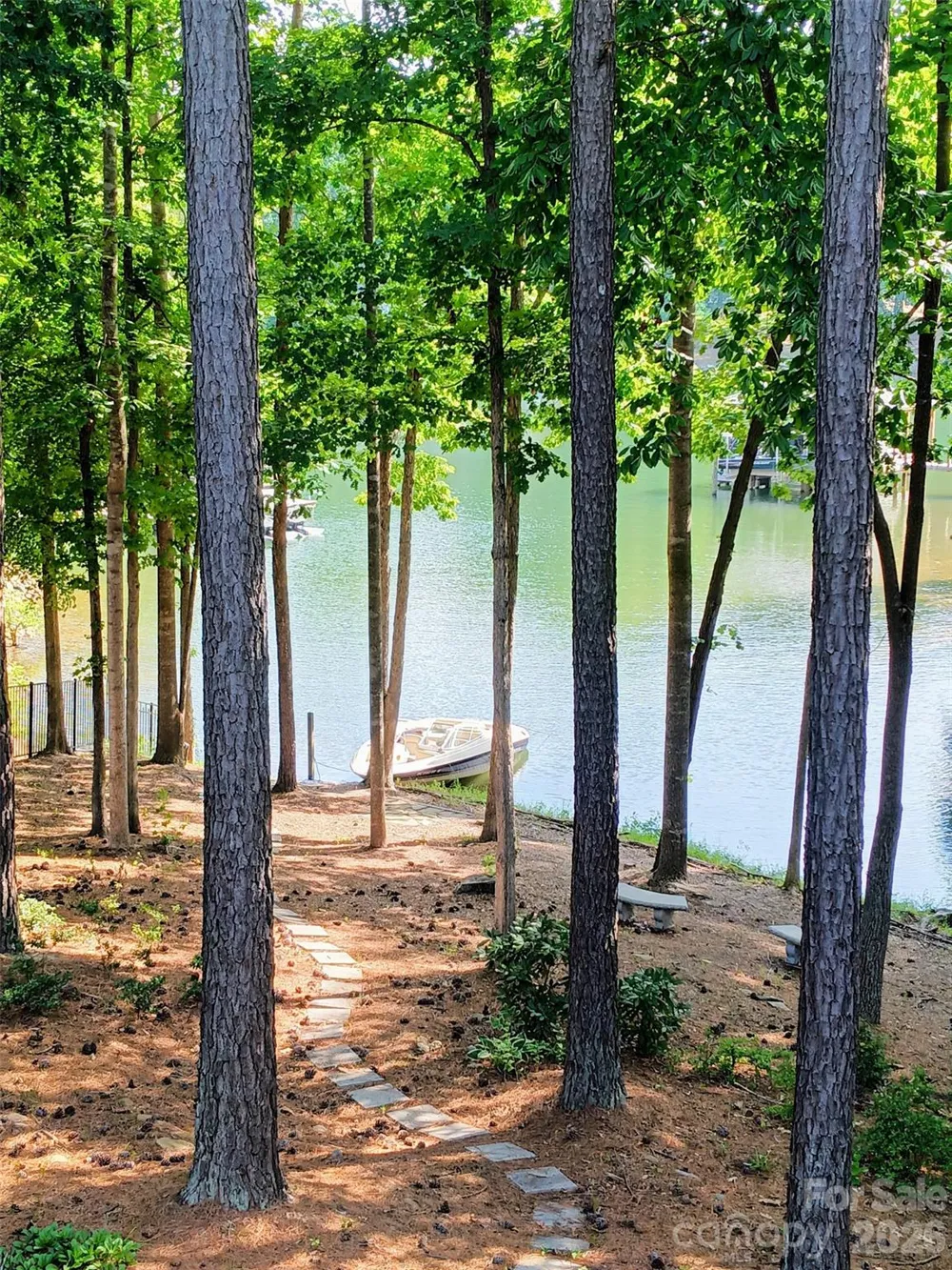 7592 Cottonwood Drive Denver, NC 28037
