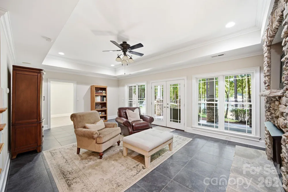 7592 Cottonwood Drive Denver, NC 28037