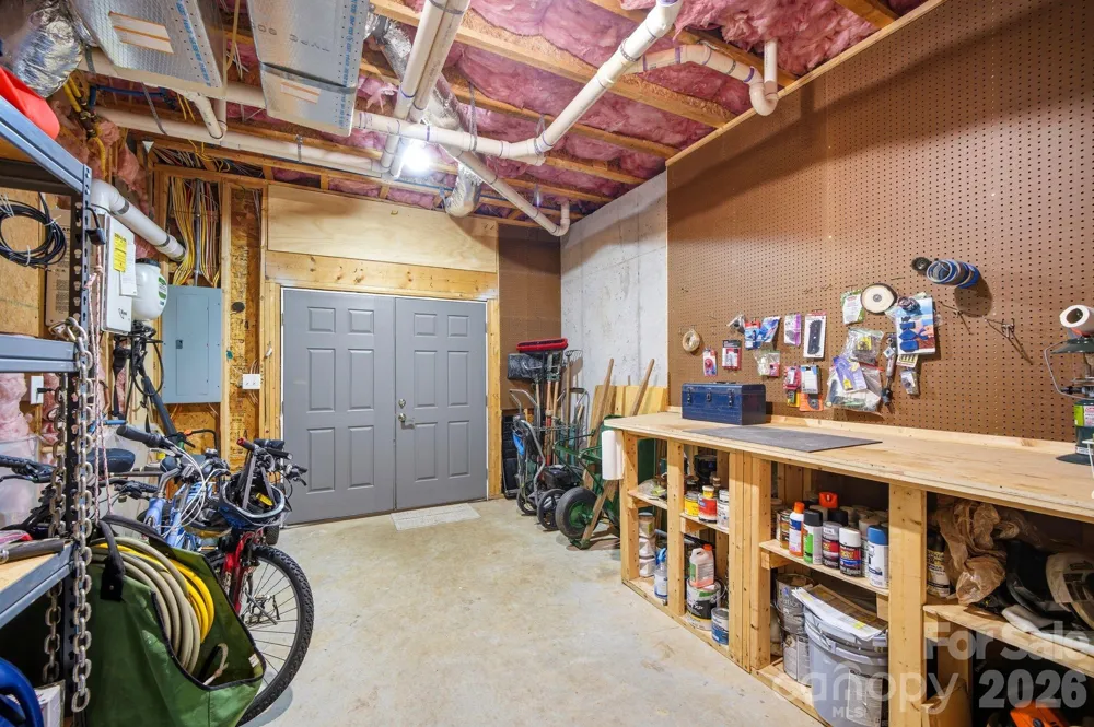 7592 Cottonwood Drive Denver, NC 28037