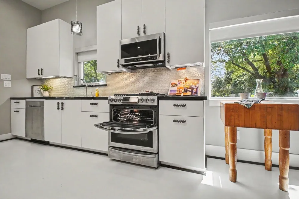 5603 Grape Street Houston, TX 77096