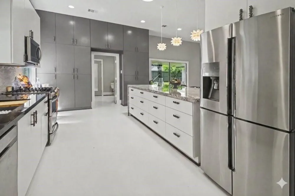 5603 Grape Street Houston, TX 77096