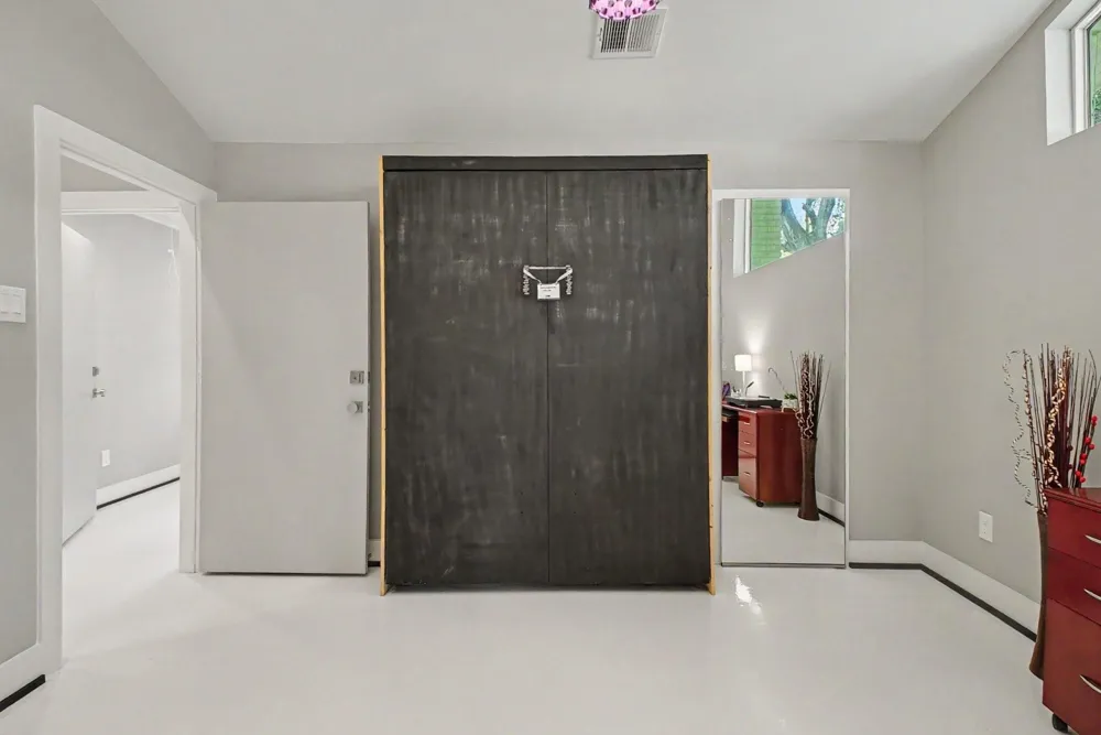 5603 Grape Street Houston, TX 77096