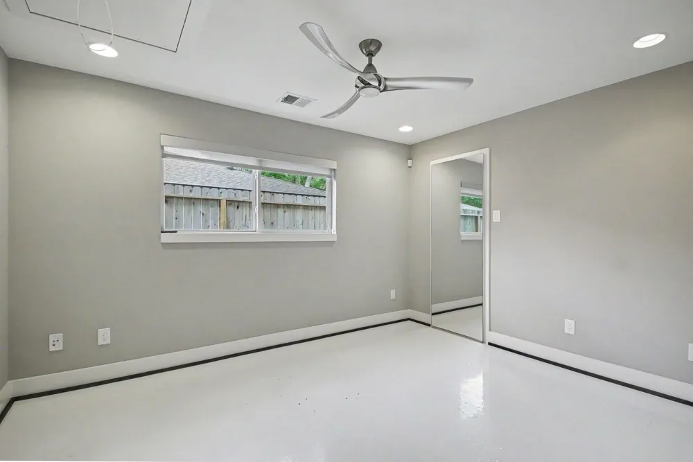 5603 Grape Street Houston, TX 77096
