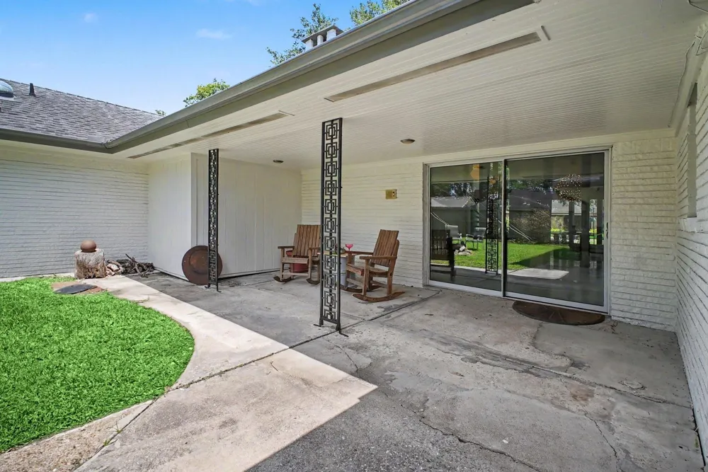 5603 Grape Street Houston, TX 77096