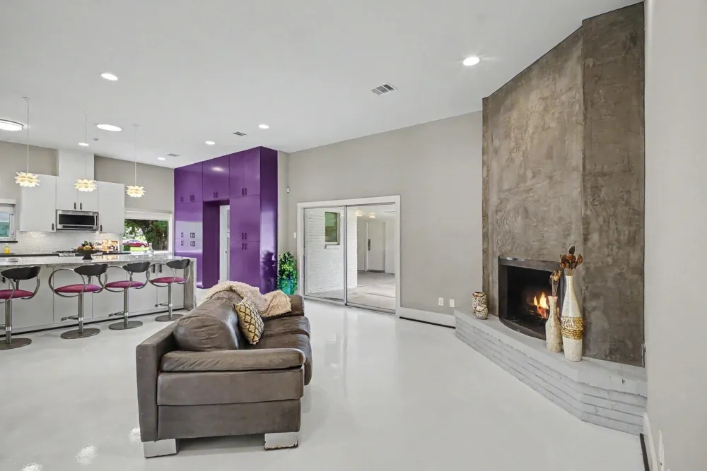 5603 Grape Street Houston, TX 77096