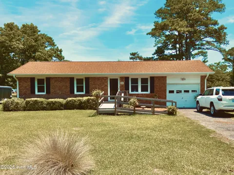 182 Tuttles Grove Road