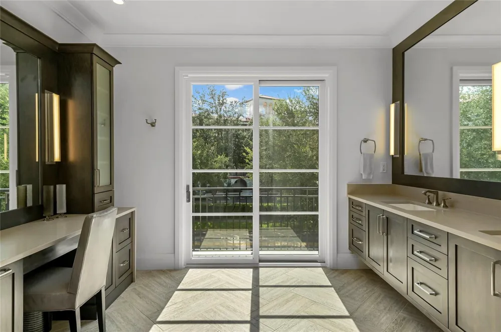 125 S INTERLACHEN AVENUE #1 Winter Park, FL 32789