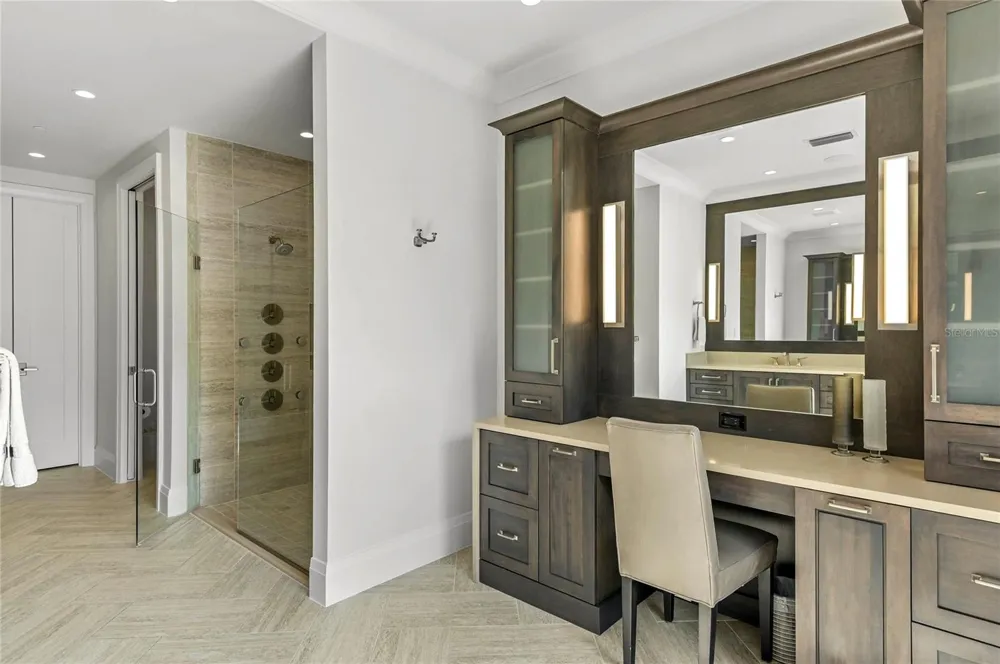 125 S INTERLACHEN AVENUE #1 Winter Park, FL 32789