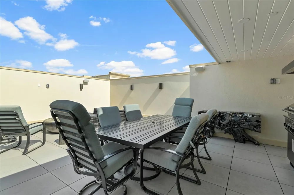 125 S INTERLACHEN AVENUE #1 Winter Park, FL 32789