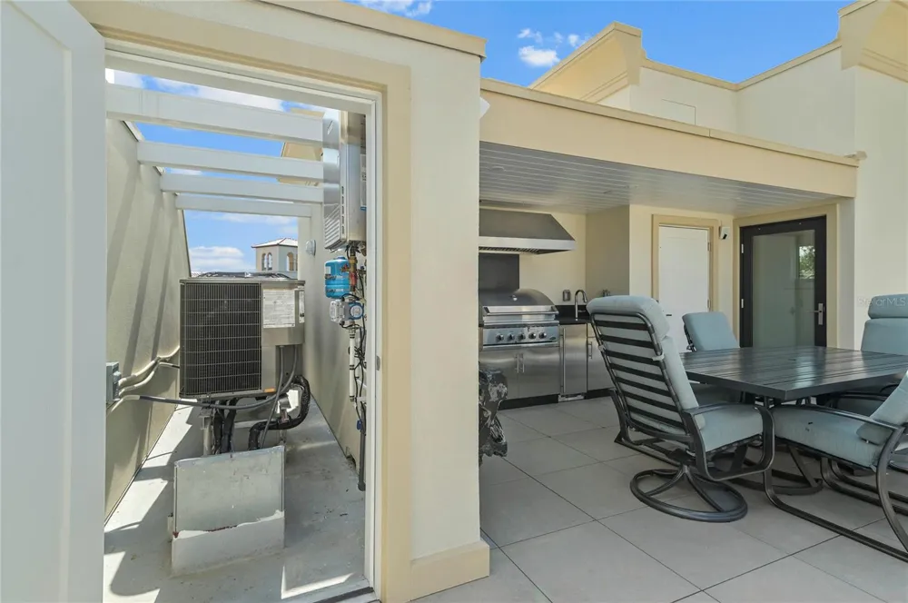 125 S INTERLACHEN AVENUE #1 Winter Park, FL 32789