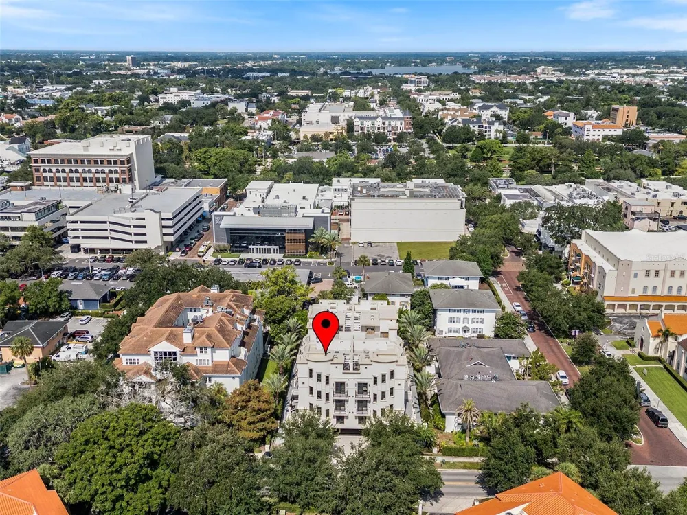 125 S INTERLACHEN AVENUE #1 Winter Park, FL 32789