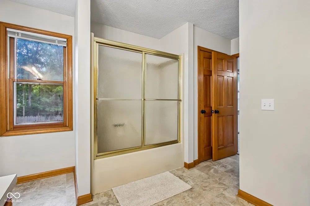 7332 Yorkshire Boulevard Indianapolis, IN 46229