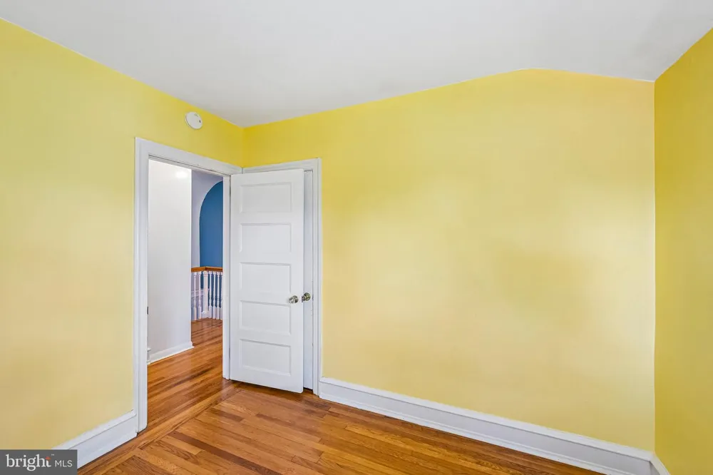 12 WINDSOR CIRCLE Springfield, PA 19064